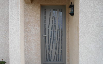 Une porte d&rsquo;entrée très design