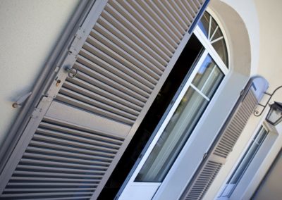 Terrasse, maison, immobilier, luxe, fenêtre, volet - Lapendry