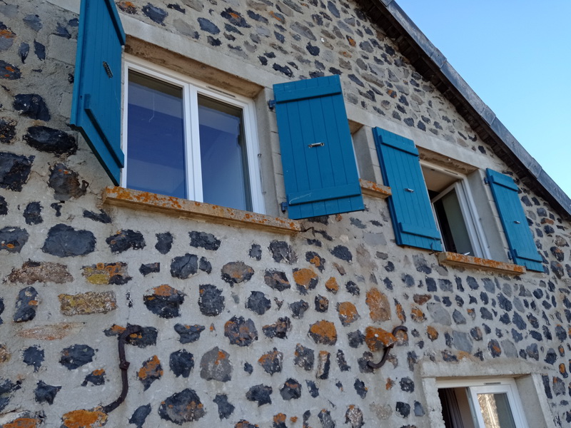 renovation: changement porte entree et fenetres par lapendry menuiserie Loire
