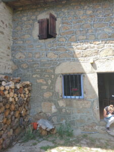 renovation maison ancienne Lapendry menuiserie artisan Loire