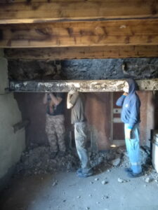 renovation maison ancien Lapendry menuiserie artisan Loire